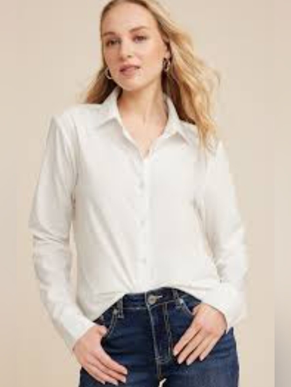 Maurices White Long Sleeve Button Down Poplin Shirt Blouse - EUC